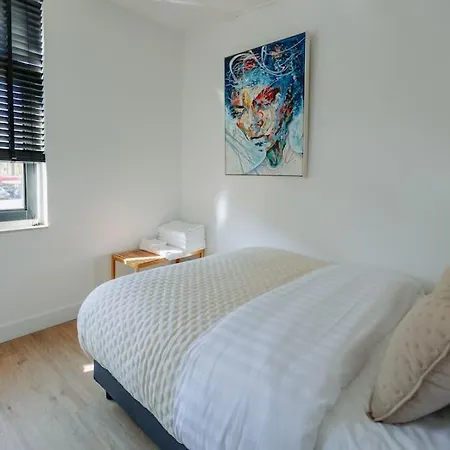 Brand New Bright & Luxurious In Amsterdam! וילה