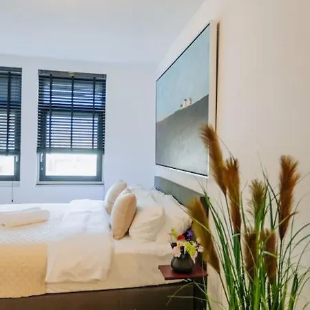 Vila Brand New Bright & Luxurious In Amsterdam! *