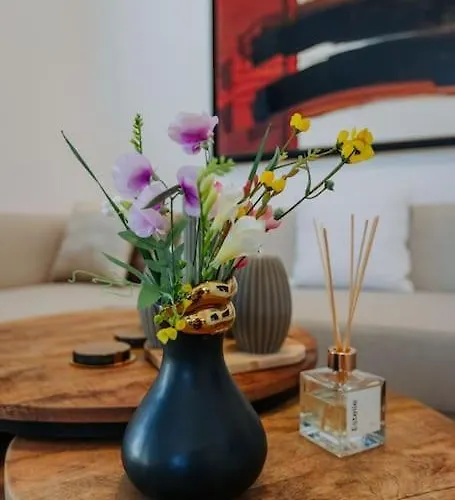 Brand New Bright & Luxurious In Amsterdam! Villa