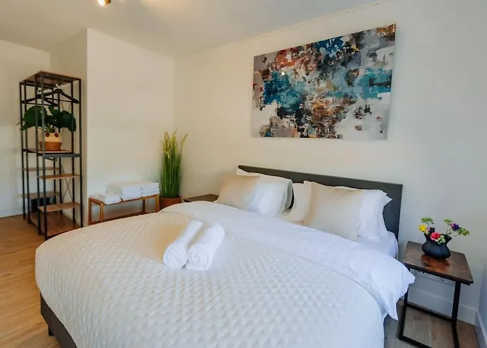 Brand New Bright & Luxurious In Amsterdam! Villa Amsterdam