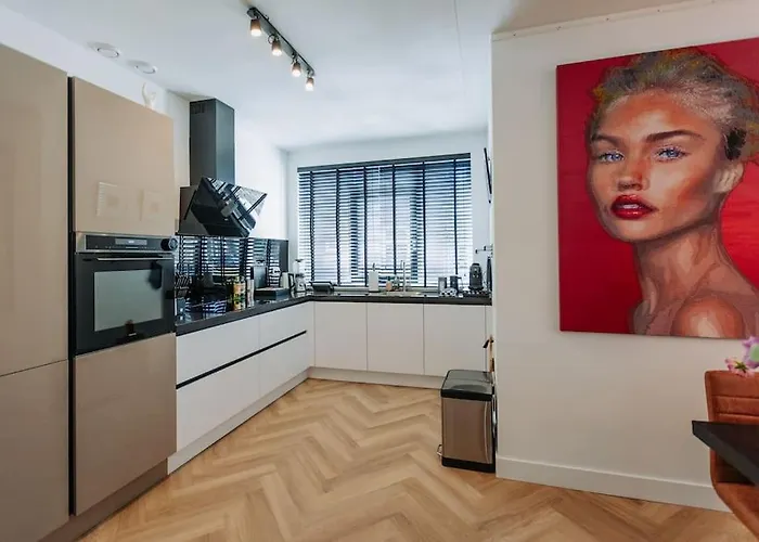 Brand New Bright & Luxurious In Amsterdam! Villa