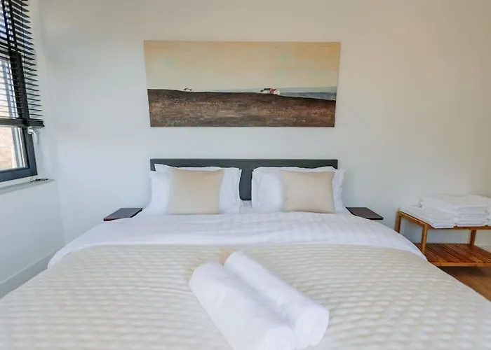 Brand New Bright & Luxurious In Amsterdam!