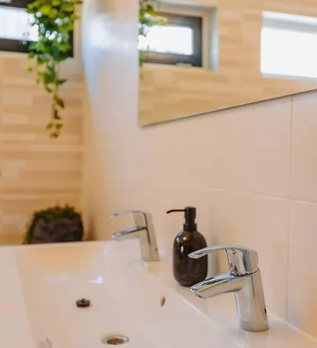 Brand New Bright & Luxurious In Amsterdam! Villa