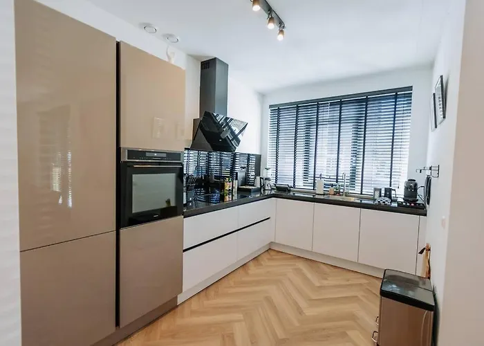 Brand New Bright & Luxurious In Amsterdam! * Amsterdam