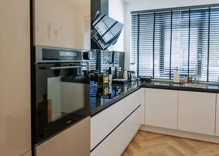 Villa Brand New Bright & Luxurious In Amsterdam!