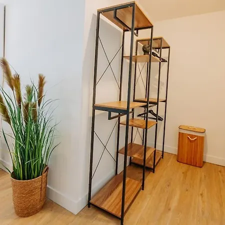 Brand New Bright & Luxurious In Amsterdam! * Amszterdam