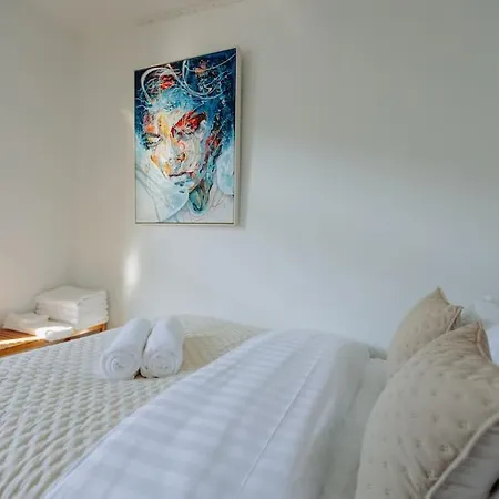 Brand New Bright & Luxurious In Amsterdam! Amszterdam