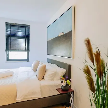 Villa Brand New Bright & Luxurious In Amsterdam!