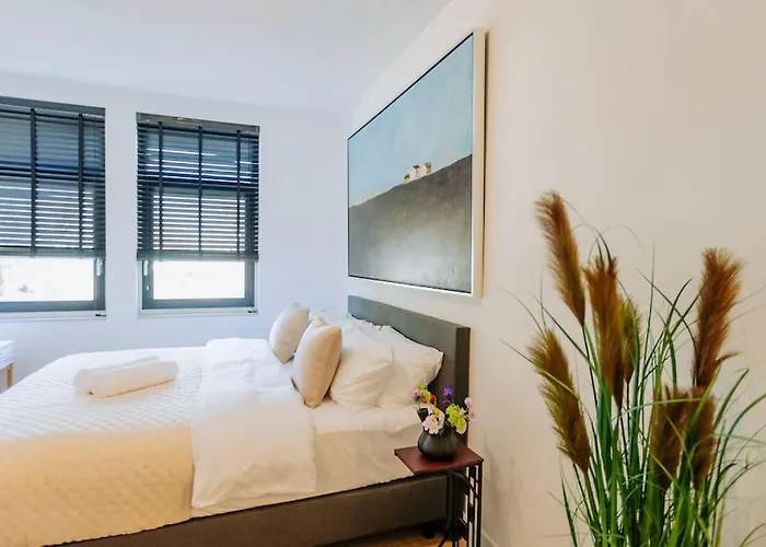 Villa Brand New Bright & Luxurious In Amsterdam!